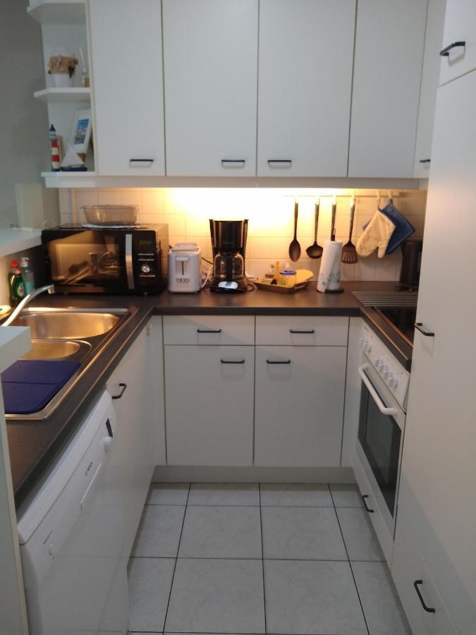 Seastar Apartment Синт-Идесбалд Екстериор снимка
